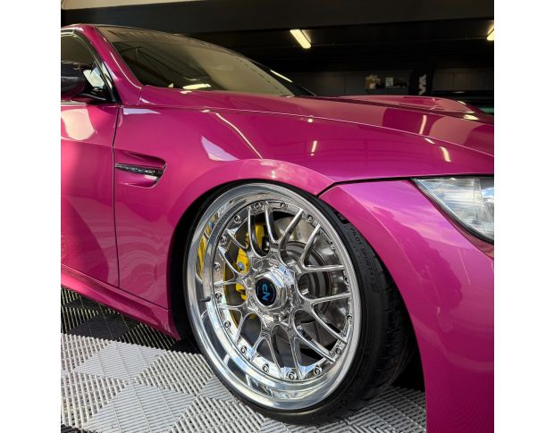 Arlon Gloss Dragonfruit Metallic 425 1.524 m