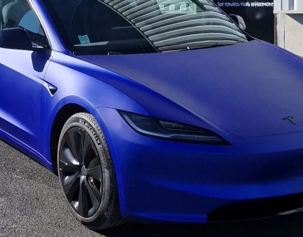Arlon Matte Aluminium Berry Blue 456 1.524 m