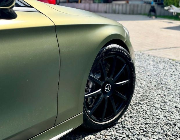 Arlon Satin Viper Green Metallic 459 1.524 m