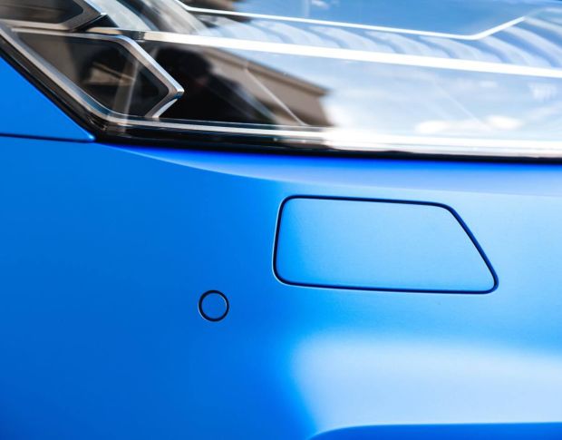 Arlon Matte Aluminium Blue 555 1.524 m