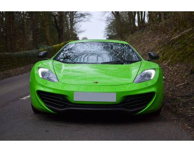 Avery Grass Green Gloss BP1180001 1.524 m