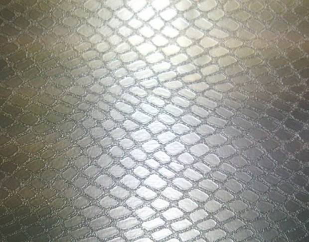 Orajet Silver Film under the skin of a snake 1.524 m