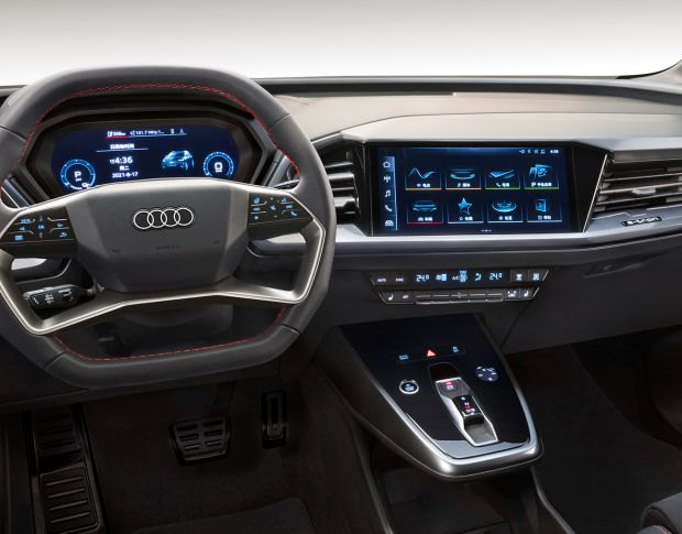 Захисне скло Pixsel на панель приладів AUDI Q5 E-Tron - 9.9“ 2022 - (гібридне мат)