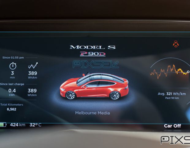 Захисне скло Pixsel на панель приладів TESLA MODEL X - 11.8“ 2015 - (гібридне глянець)
