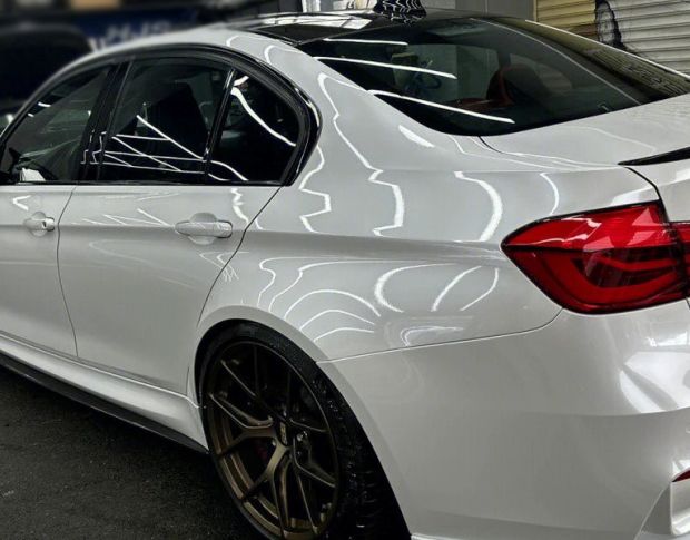 Arlon Gloss Pearl White 405 1.524 m