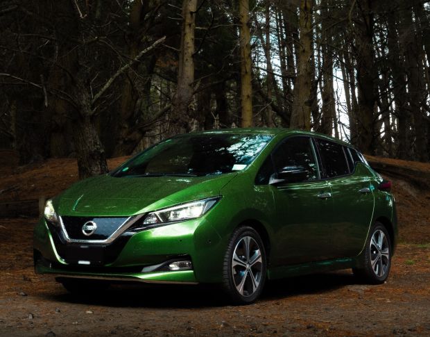 Arlon Gloss Sierra Green Metallic 426 1.524 m