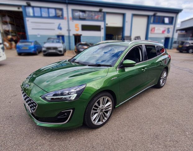 Arlon Gloss Sierra Green Metallic 426 1.524 m