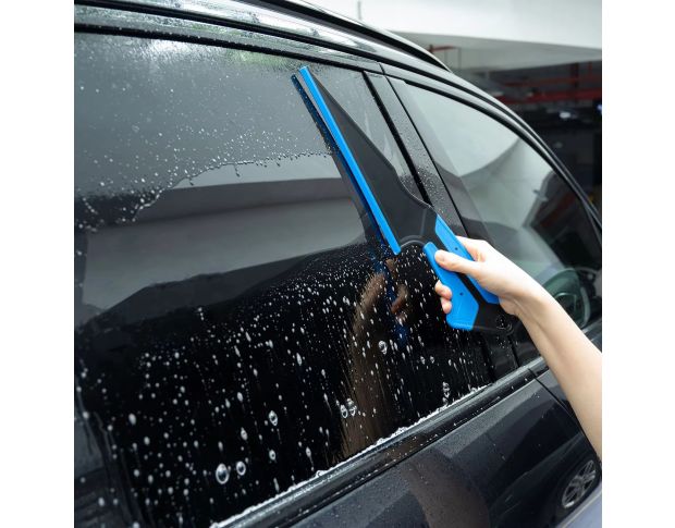 FOSHIO Magnetic Tint Squeegee Blue - Стяжка з ручкою для згону води 38.6 cm