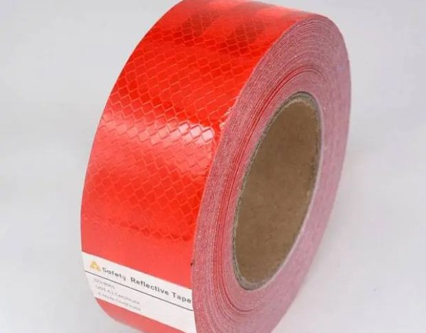 AT Safety High Intensity Prismatic Grade Conspicuity Markings RT4100 - Светоотражающая красная лента 5 cm