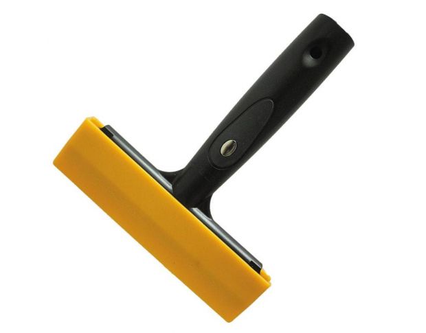 Скребок Triumph 15 cm