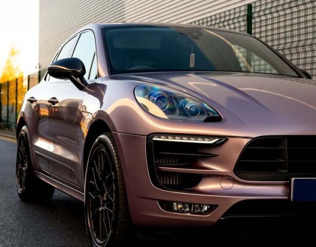 Arlon Gloss Future Berry Metallic 434 1.524 m
