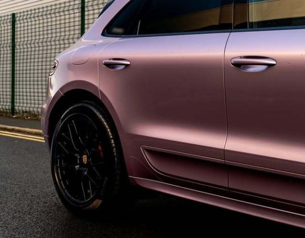 Arlon Gloss Future Berry Metallic 434 1.524 m